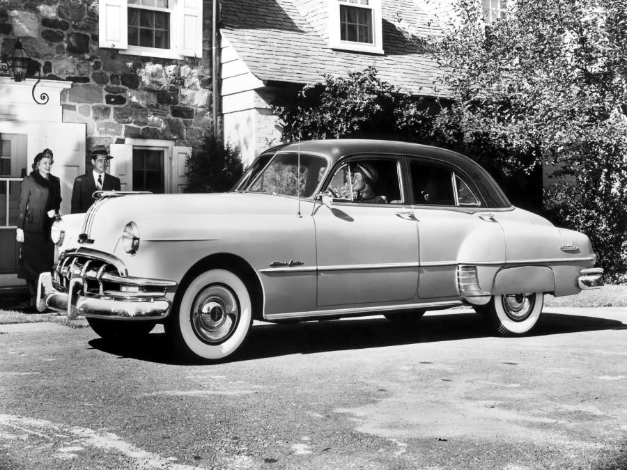  Pontiac Chieftain Deluxe Eight 4-Door Sedan 1950 года  (фото 5 из 5)